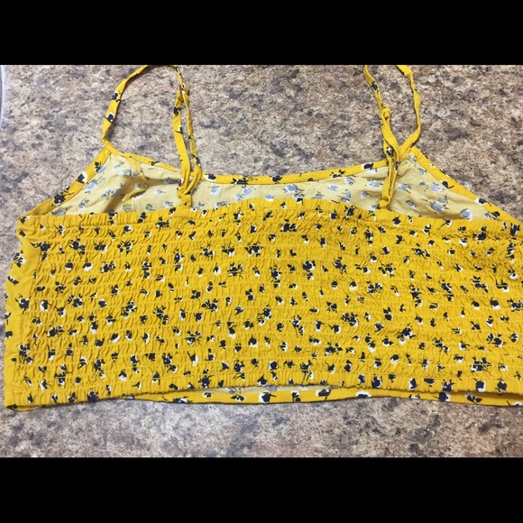 mini scoop neck crop top floral yell… - Picture 6 of 7